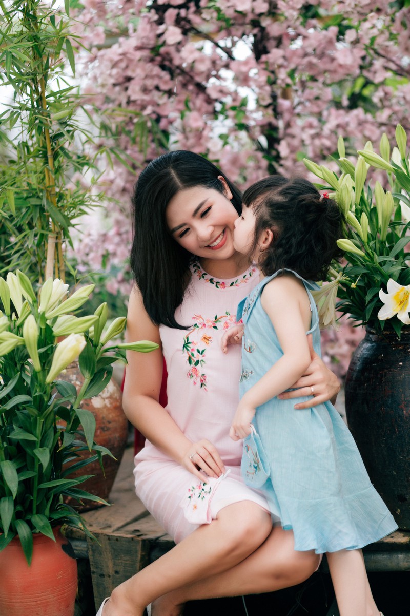 ngoc han va vi hon phu mong co con gai dang yeu nhu be cherry hinh 11