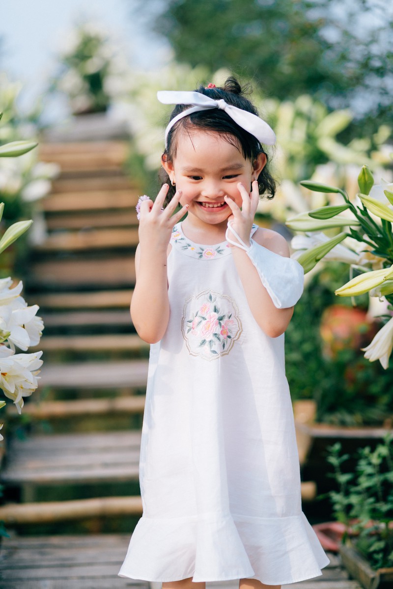ngoc han va vi hon phu mong co con gai dang yeu nhu be cherry hinh 13