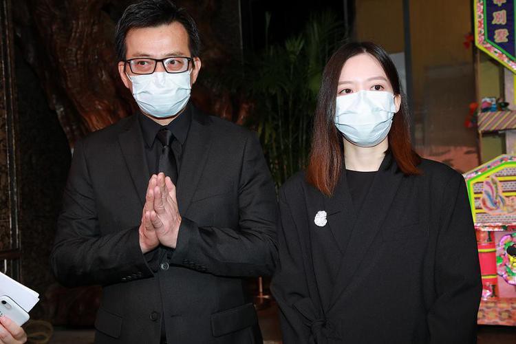 chuyen showbiz: khoi my - kelvin khanh tiet lo ly do khong sinh con hinh 2