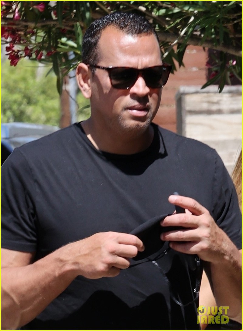 jennifer lopez va hon phu kem 6 tuoi vui ve tim thue biet thu ven bien hinh 4
