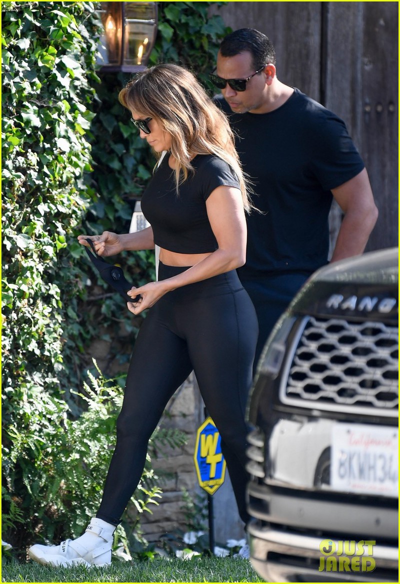 jennifer lopez va hon phu kem 6 tuoi vui ve tim thue biet thu ven bien hinh 5