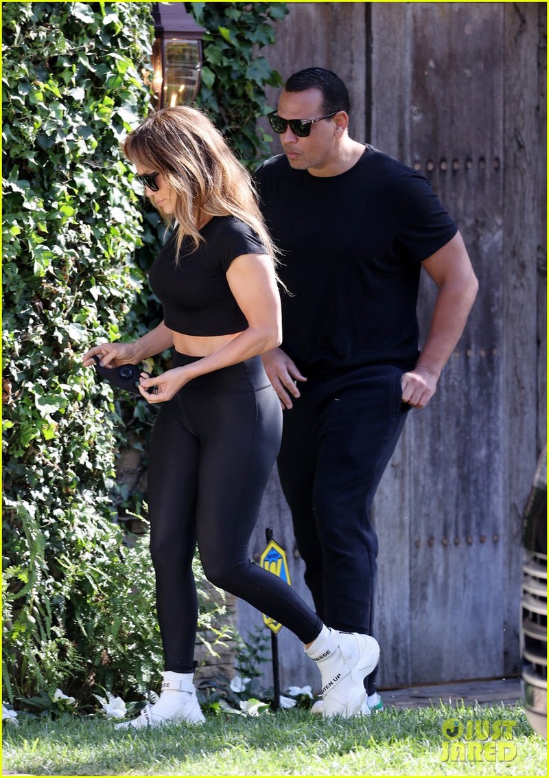 jennifer lopez va hon phu kem 6 tuoi vui ve tim thue biet thu ven bien hinh 7