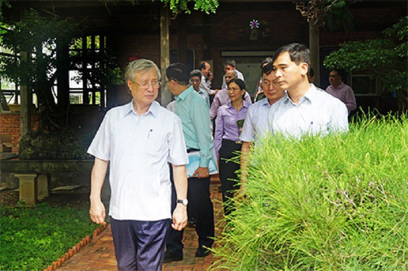 thuong truc ban bi thu tran quoc vuong tham va lam viec tai binh thuan hinh 1