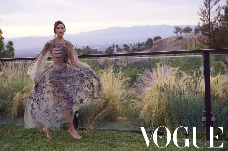hoa hau olivia culpo dien mot khong noi y tren tap chi vogue hinh 6