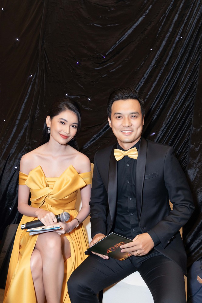 a hau thuy dung cham chi di lam trong ngay sinh nhat hinh 3