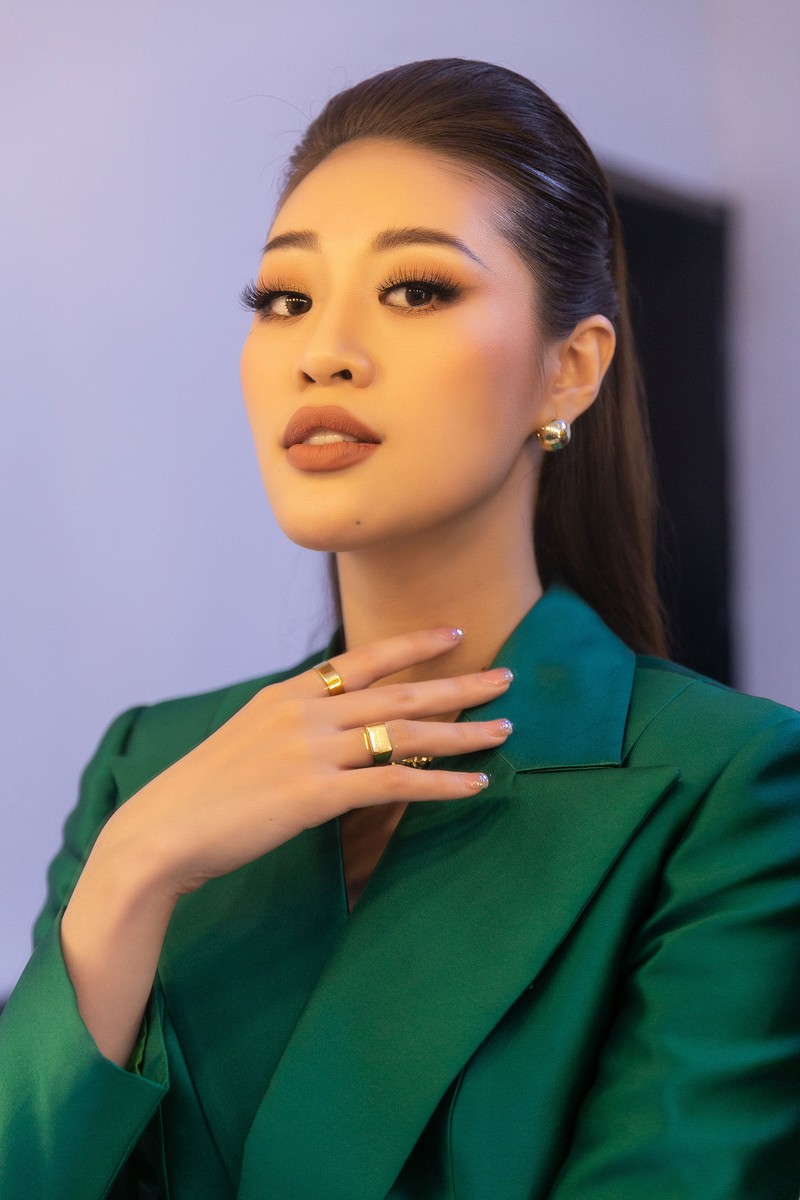 hoa hau khanh van dien vest xanh ca tinh hoi ngo danh hai truong giang hinh 7