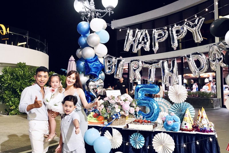 chuyen showbiz: ho ngoc ha vat va day kim ly noi tieng viet hinh 2