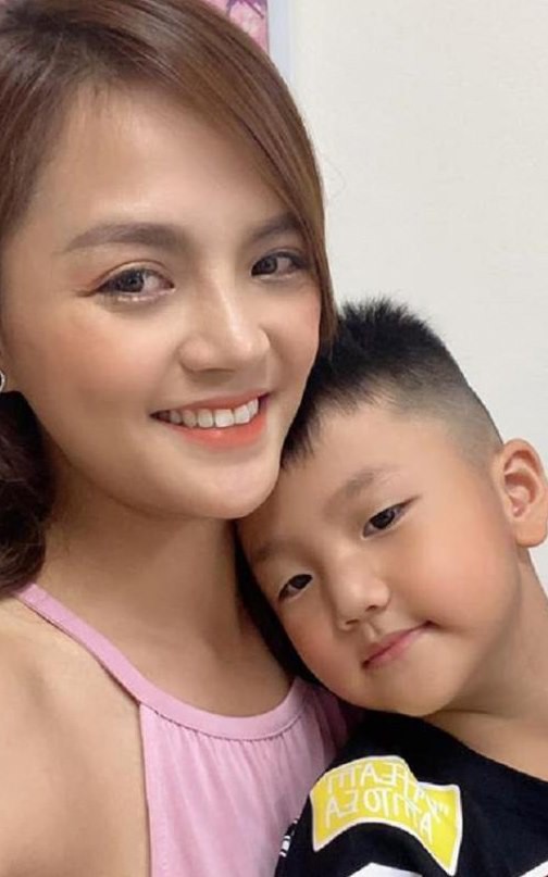 tiep xuc voi nhieu nguoi ve tu da nang, thu quynh tu cach ly hinh 1