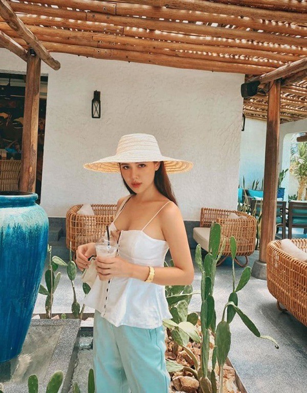 chuyen showbiz: lo anh qua khu "khong nhu mo" cua ban trai huong giang hinh 6