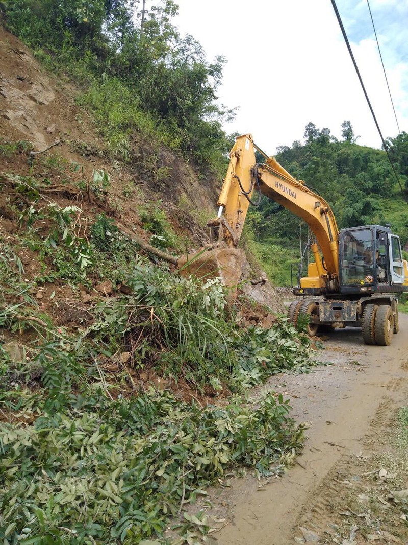 mua keo dai, gay ach tac tai 11 vi tri tren cac tuyen giao thong o son la hinh 6