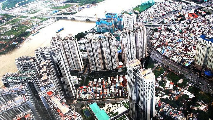 tphcm thu ngan sach vuot chi tieu nho dot pha cai cach hanh chinh hinh 1