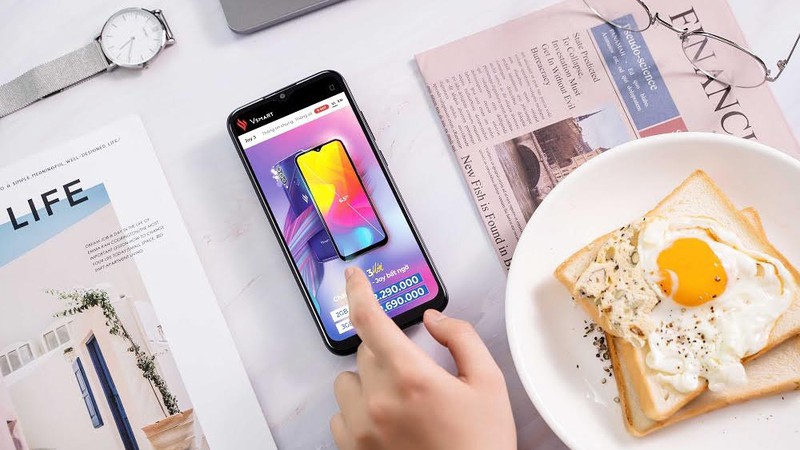 gia uu dai chi 2,99 trieu, vsmart joy 3 ban 4gb/64gb hinh 1