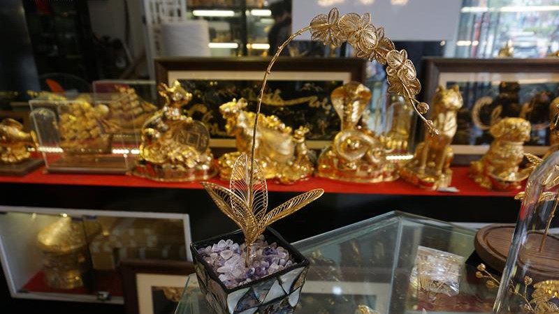 doc dao lan ho diep ma vang, qua tang 8/3 chi danh cho dai gia hinh 1