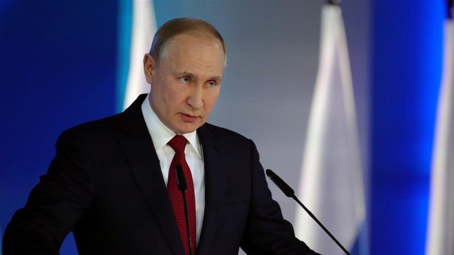 tong thong vladimir putin da ky luat ve sua doi hien phap hinh 1