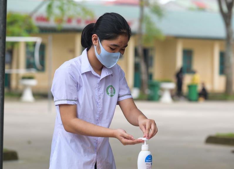 sang nay, gan 300.000 hoc sinh thanh hoa di hoc lai sau khi nghi covid-19 hinh 5