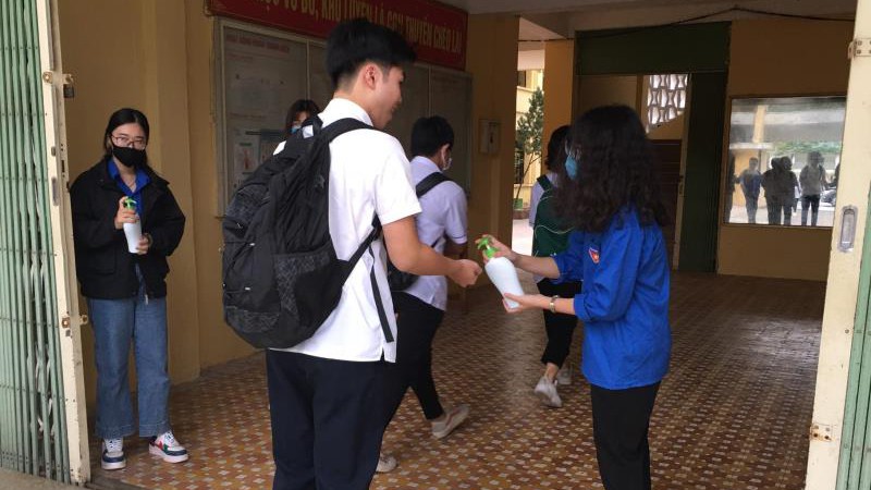 sang nay, gan 300.000 hoc sinh thanh hoa di hoc lai sau khi nghi covid-19 hinh 6