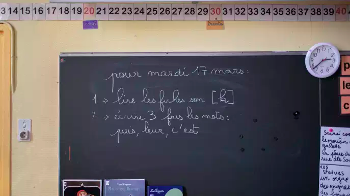 phap noi phong toa tung vung, cho hoc sinh tu nguyen di hoc tro lai hinh 1