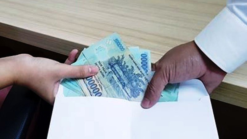 mot thieu uy cong an o binh duong bi bat vi nhan hoi lo hinh 1