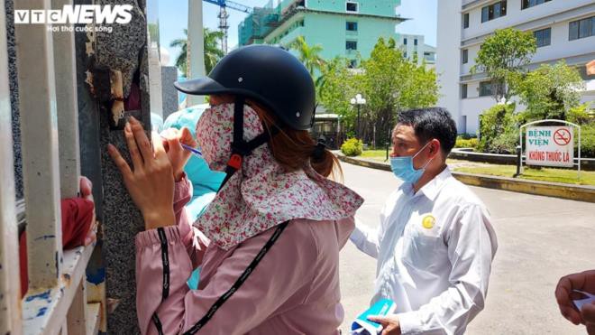 gan 1.000 nguoi bi phong toa o benh vien c da nang sinh hoat the nao? hinh 1