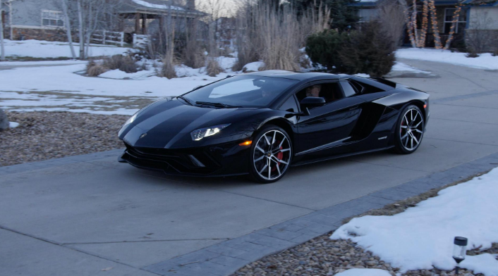 cau chuyen thu vi ve hai cha con in 3d sieu xe aventador  hinh 2