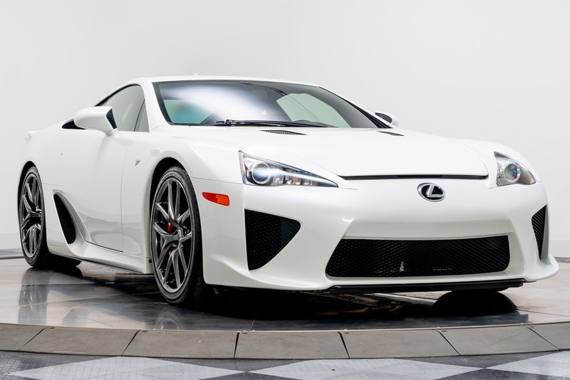 lexus lfa ma paris hilton tung so huu dang ban voi gia 500.000 usd hinh 1