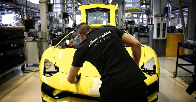 lamborghini tam dung san xuat vi dich covid-19 hinh 1