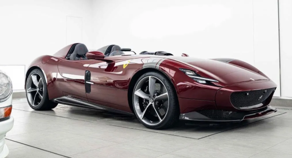 ferrari monza sp2 mau dark red hiem gap cuc an tuong hinh 1