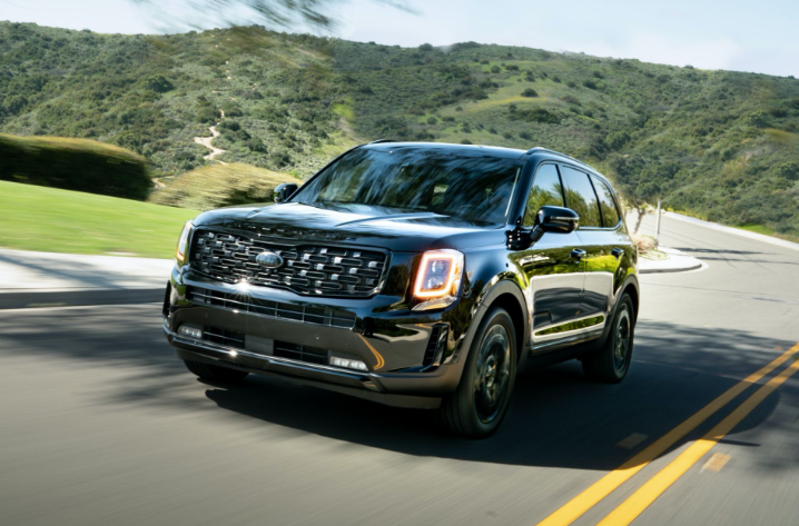 kia telluride 2021 huyen bi hon khi trang bi goi nightfall edition hinh 1