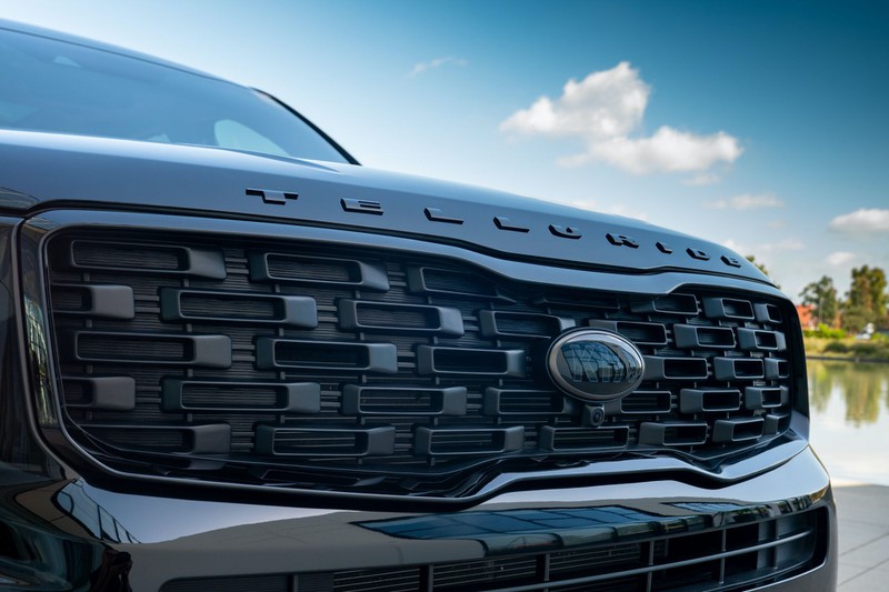 kia telluride 2021 huyen bi hon khi trang bi goi nightfall edition hinh 5