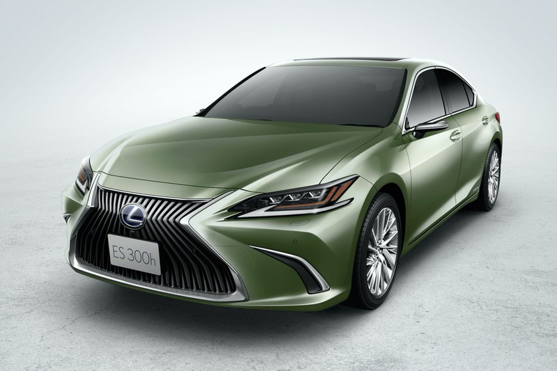 lexus es 300h 2021 tiet kiem nhien lieu hon voi pin lithi-ion hinh 2