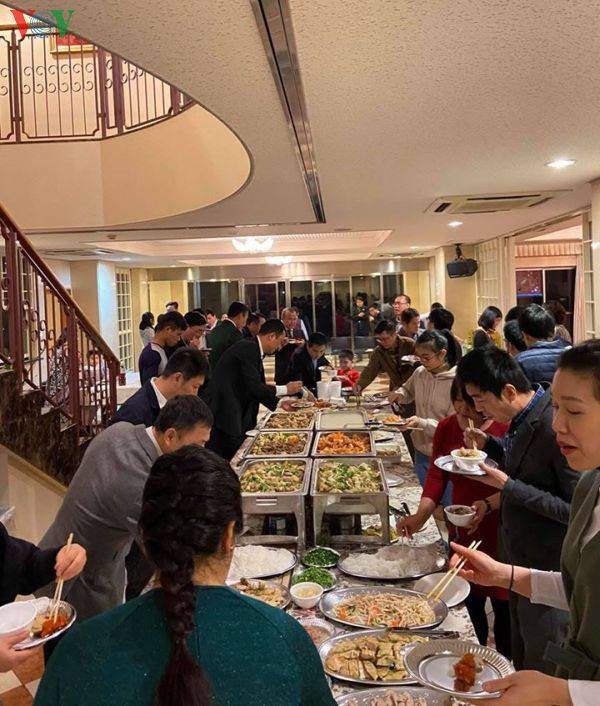 truc tiep: cung vov don giao thua va nam moi canh ty 2020 hinh 83