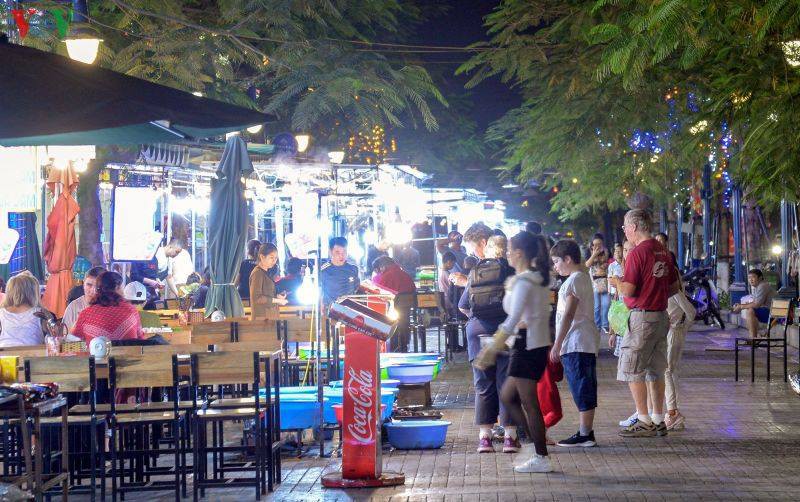 truc tiep: cung vov don giao thua va nam moi canh ty 2020 hinh 118