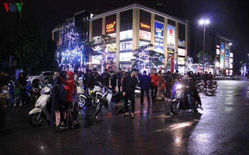 truc tiep: cung vov don giao thua va nam moi canh ty 2020 hinh 13