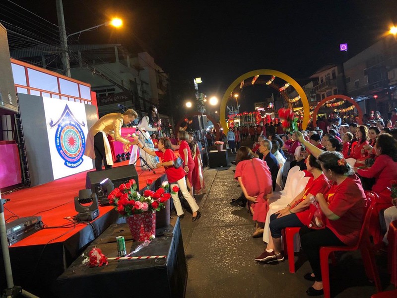 truc tiep: cung vov don giao thua va nam moi canh ty 2020 hinh 50