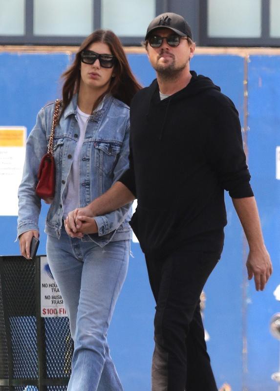 leonardo dicaprio va ban gai xinh dep dien dep doi di mua sam o my hinh 8