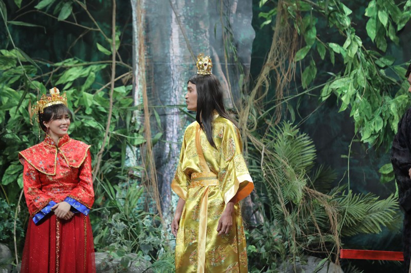 mac van khoa "sung nguoi" khi bi de doa, misthy gianh cup "on gioi" hinh 2