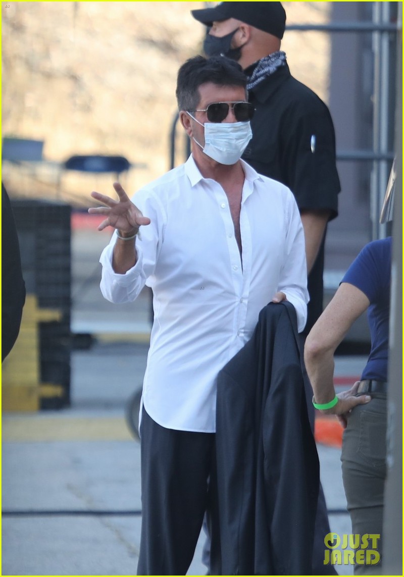 "ong trum" simon cowell giam can ro ret, lay lai phong do o tuoi 60 hinh 3