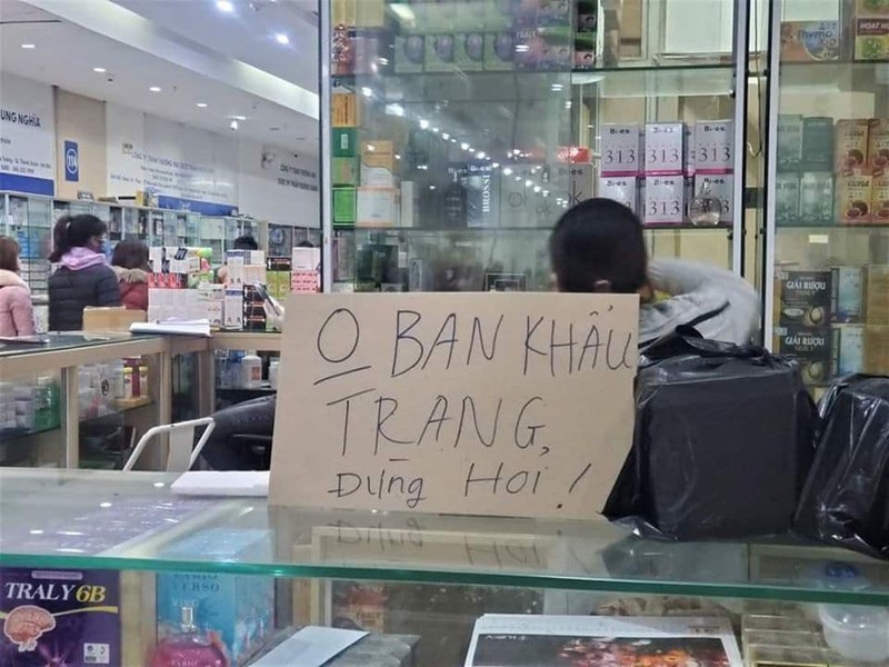 kinh doanh khau trang thoi co dich corona: dung bat chap moi gia hinh 1