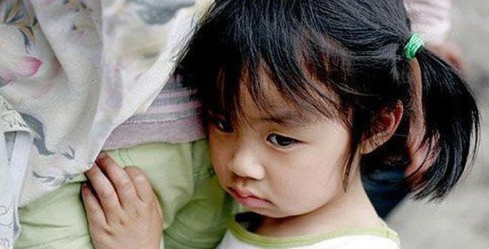toi co nen gui con ve que tranh dich corona khi khong tin tuong me vo hinh 1