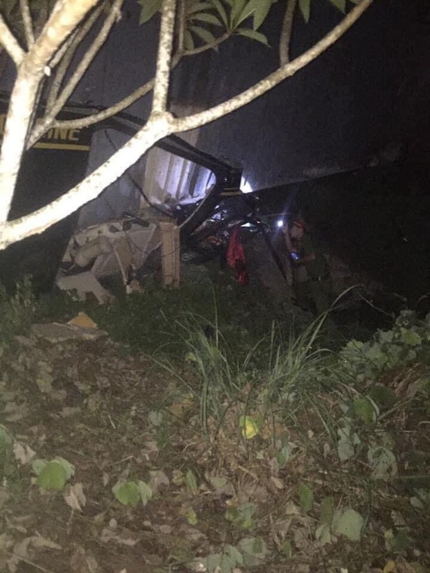 hien truong vu container de xe limousine, nu giam doc va 2 nguoi tu nan hinh 8