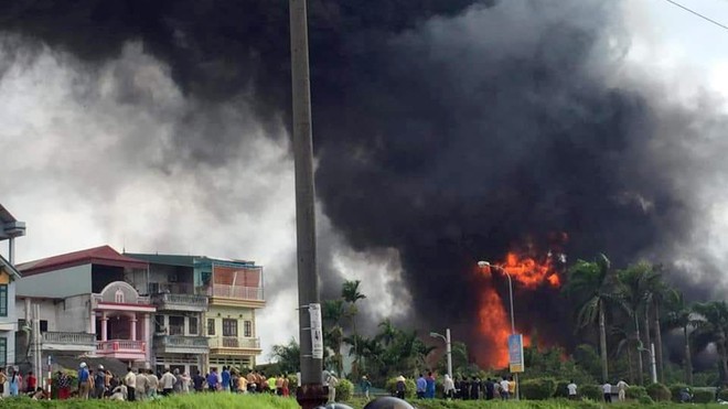 thot tim nghe tieng no lon tai kho hoa chat o cang duc giang, ha noi hinh 7