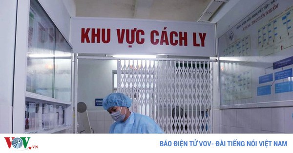them 2 nhan vien y te mac covid-19 deu lien quan den benh vien da nang hinh 1