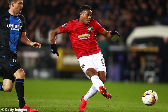 truc tiep mu vs club brugge luot ve vong 1/16 europa league 2019/2020 hinh 6