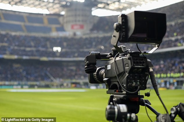 btc premier league len ke hoach dac biet, "cuu van" cup lich su cho liverpool hinh 2