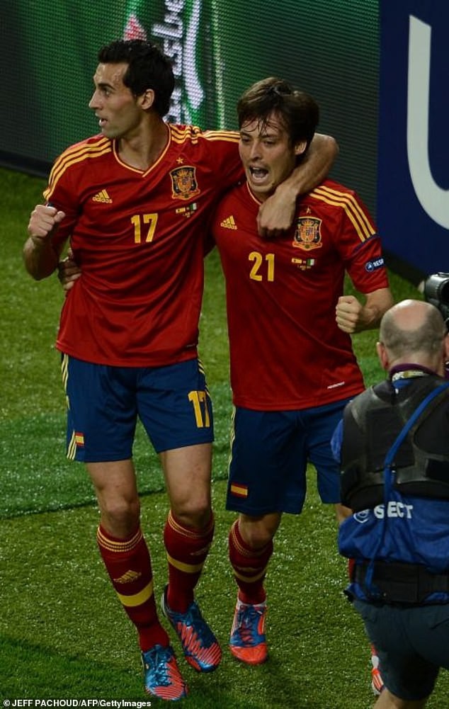 david silva va hanh trinh vinh quang o man city: cuoc doi co may lan 10 nam? hinh 2