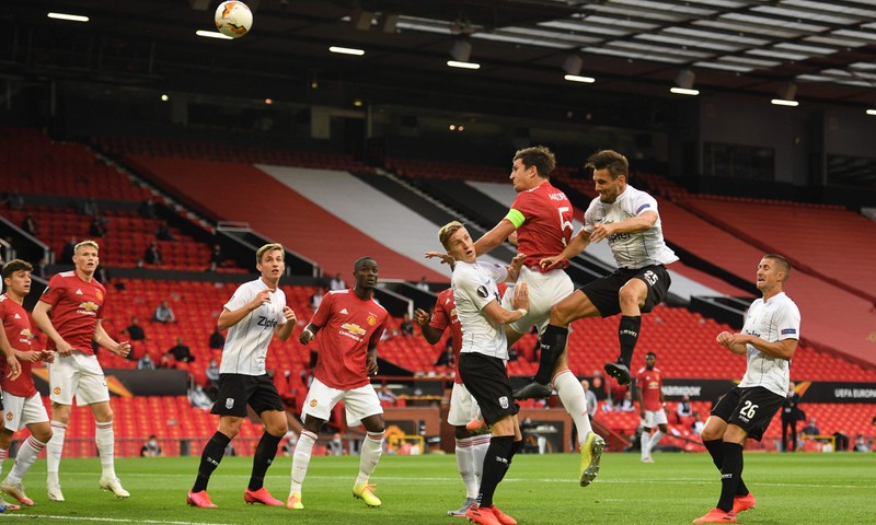 truc tiep mu - lask luot ve vong 1/8 europa league 2019/2020 hinh 1
