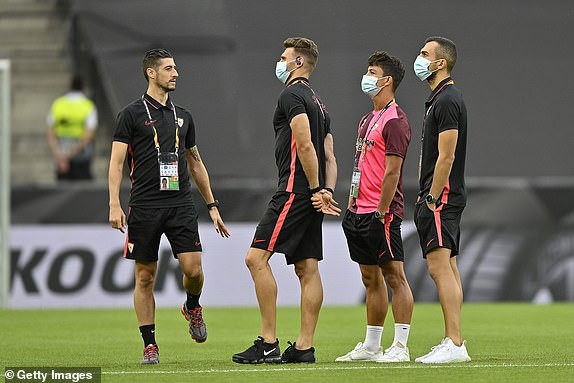 xem truc tiep mu vs sevilla : ban ket europa league 2019/2020 hinh 8