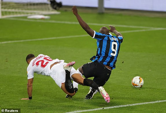 xem truc tiep sevilla vs inter milan chung ket europa league 2019/2020 hinh 7