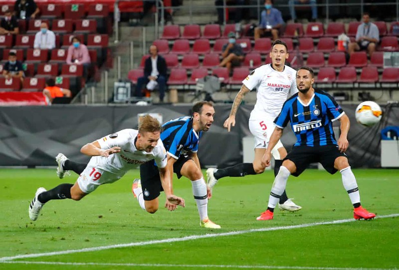 xem truc tiep sevilla vs inter milan chung ket europa league 2019/2020 hinh 3