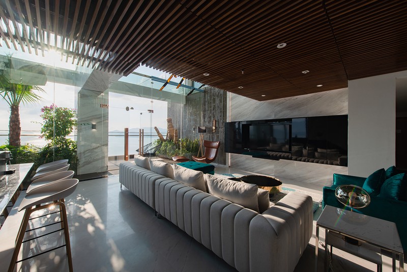 penthouse lam bang da cam thach sang trong va dang cap hinh 1